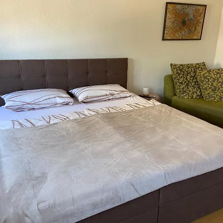 Appartement Schoene Mit Kostenlosem Parkplatz