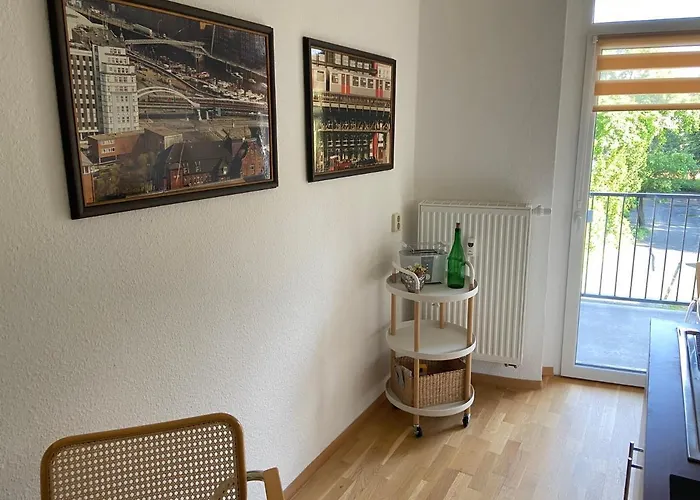 公寓 Schoene Mit Kostenlosem Parkplatz *